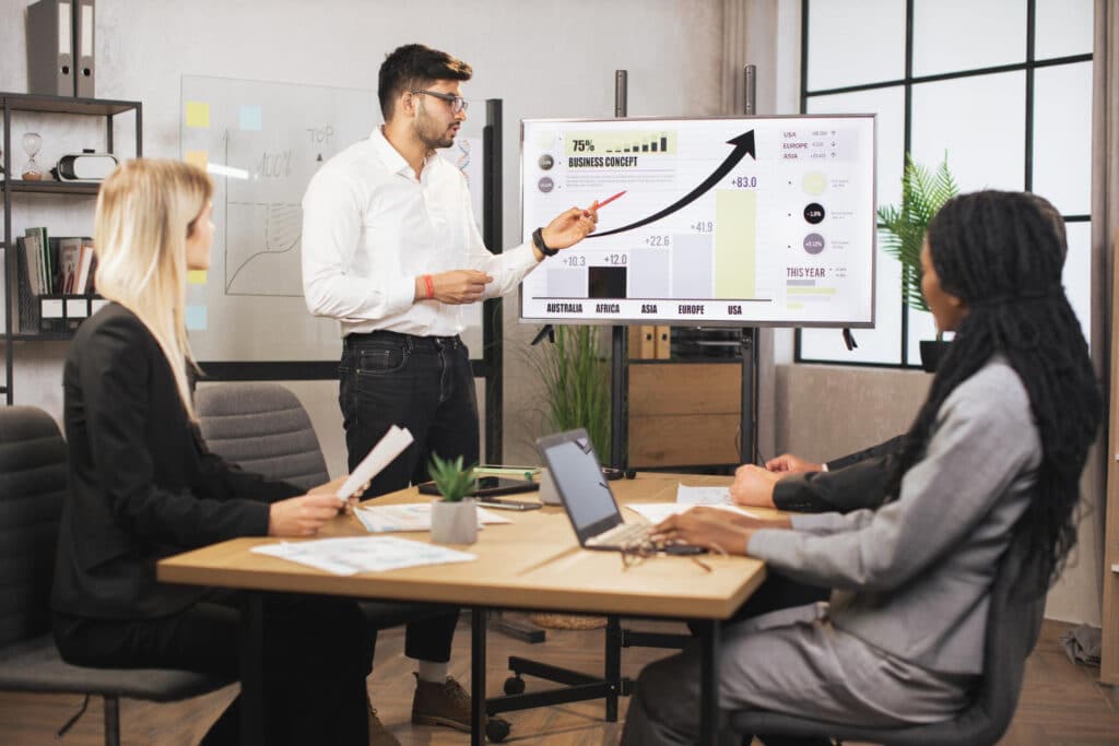 Marketing Business & acquiring customers