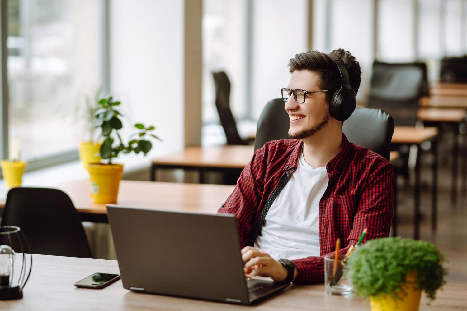 How to Earn Money on Fiverr